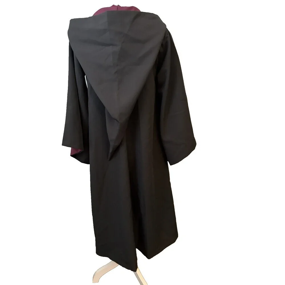 Gryffindor Adult Size XXS Wizarding World of Harry Potter Universal Studios Robe